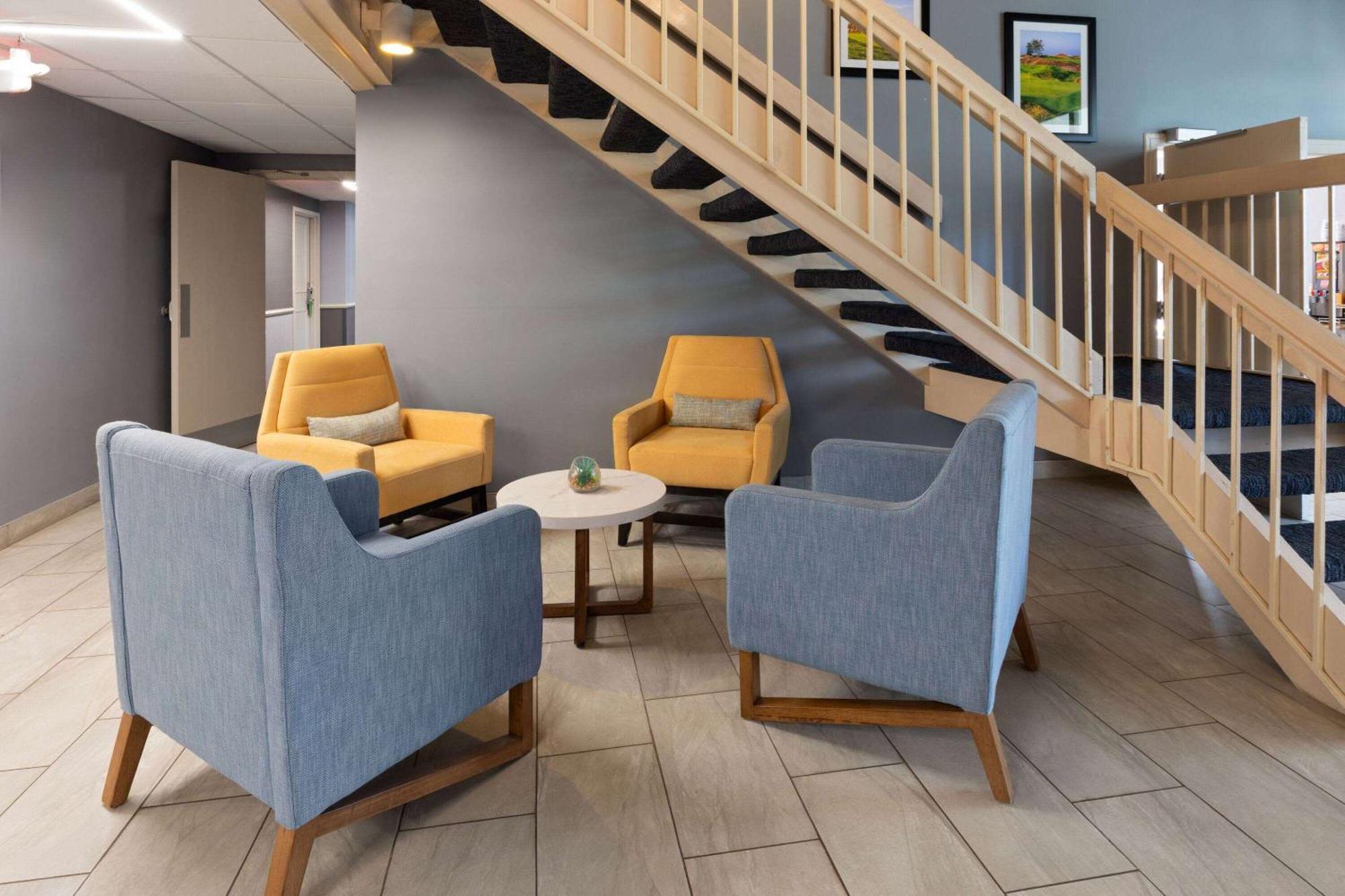 La Quinta Inn By Wyndham Sheboygan Esterno foto